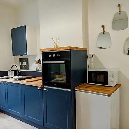 Apartman La *