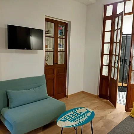 La 梅尔·莱斯·拜恩斯